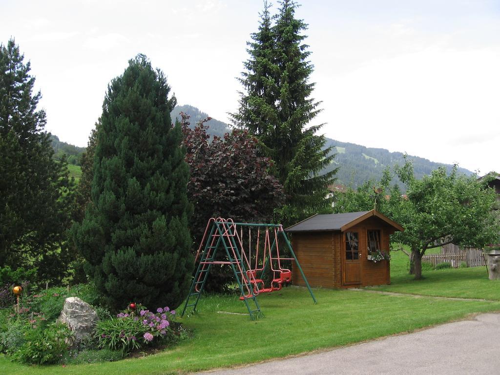 Landhaus Berktold Obermaiselstein Eksteriør billede